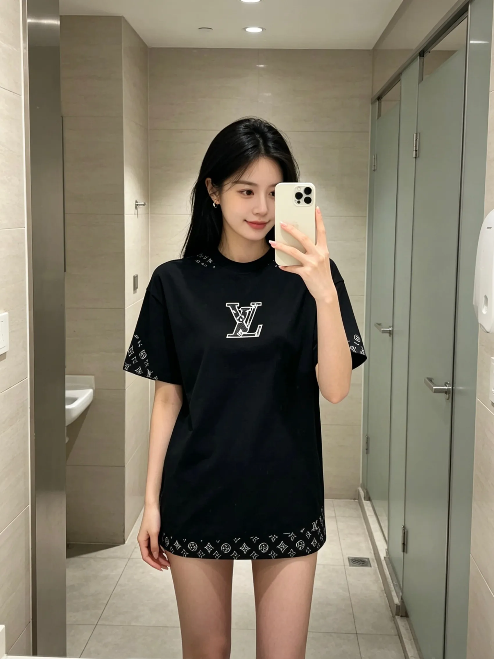 Louis Vuitton/Louis Vuitton leather logo embroidered short sleeves